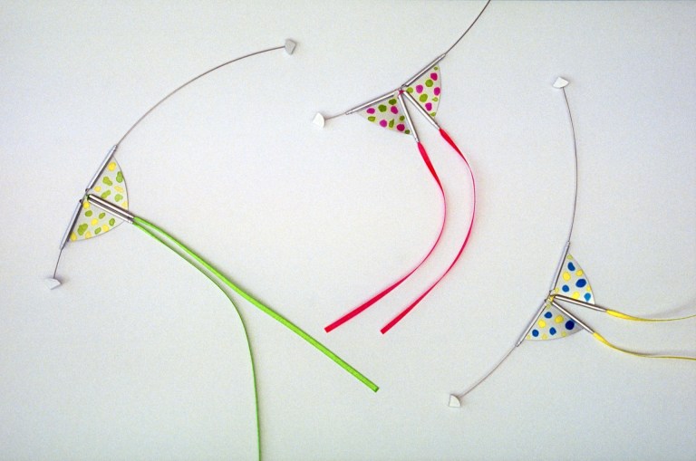 Sita Falkena broche-r.v.s.-aluminium-lint_.