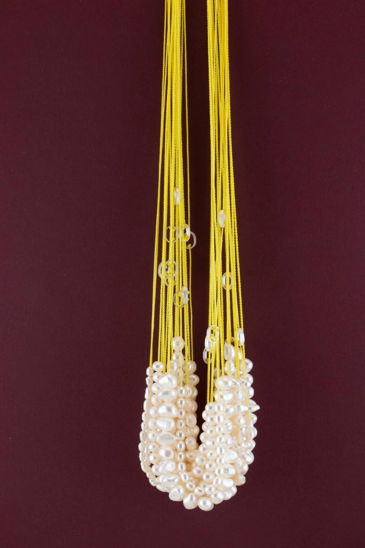 Sita Falkena, parel collier zijde zilver